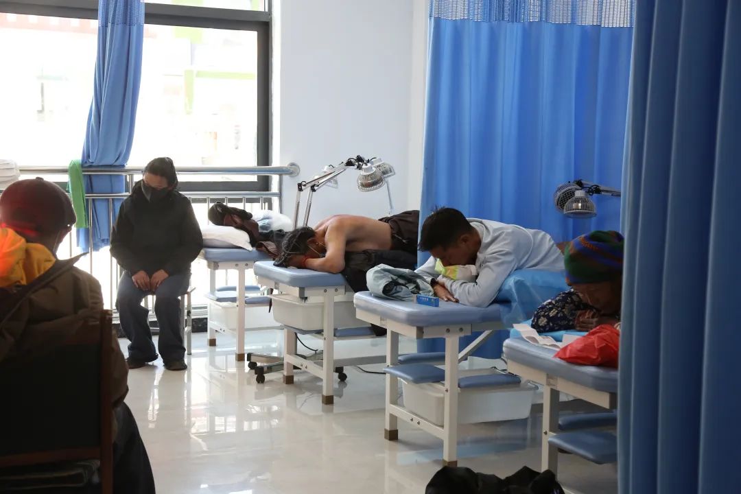 家门口享受专业康复服务就在山南！(3)