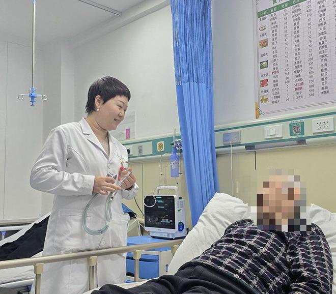 泰安市中心医院心肺康复科韩钦凤：“心”光闪耀 为生命护航(1)