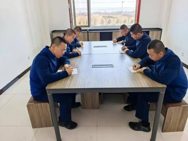 “蜕变”出击！新消防员奔赴挑战新征程(4)