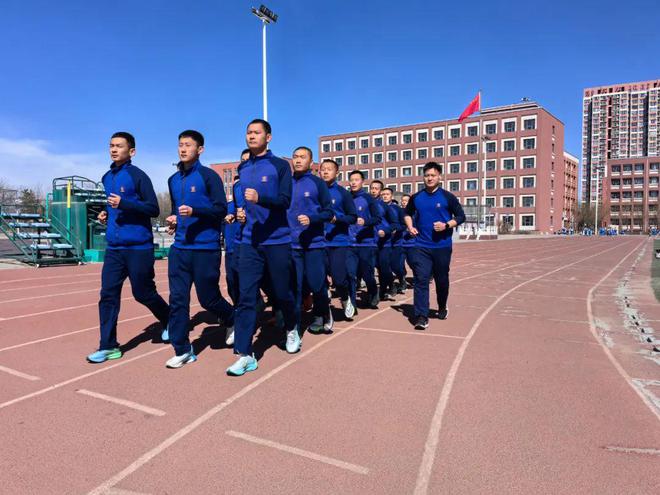 “蜕变”出击！新消防员奔赴挑战新征程(8)