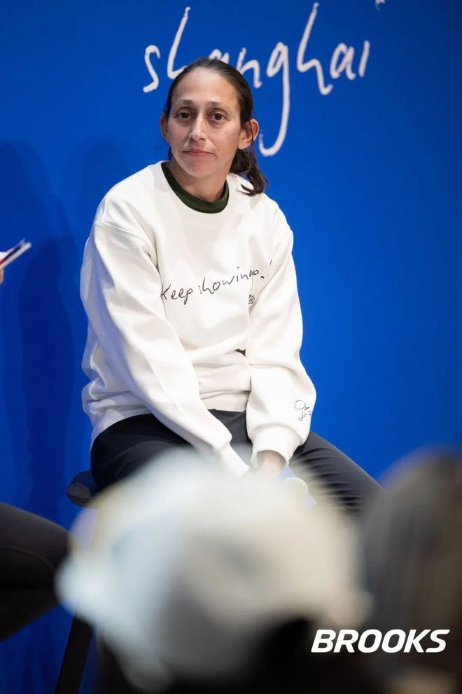 不跑马拉松不算真跑者？听听传奇的德斯·林登怎么说(2)