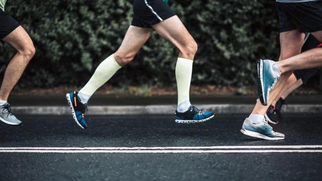 不跑马拉松不算真跑者？听听传奇的德斯·林登怎么说(11)